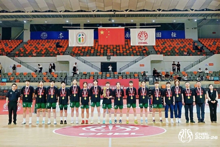 下载-长春著名中学女篮夺冠,直通全国总决赛|总冠军|中国女篮|校园|篮球|北区_新浪体育_新浪新闻